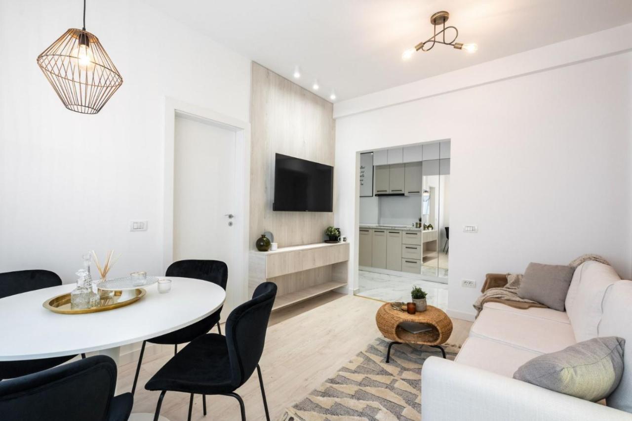 Victoria Charm Apartment บูคาเรสต์ ภายนอก รูปภาพ